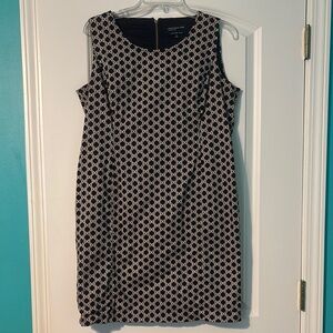 Jones New York Navy Sheath Dress Sleeveless Scoop Neck